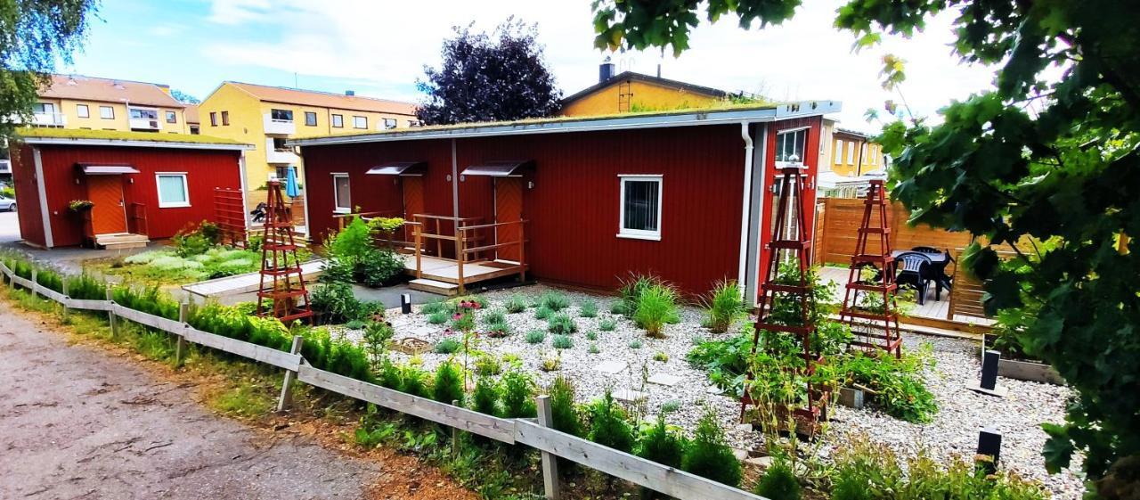 Balsta Studio Houses Eksteriør bilde